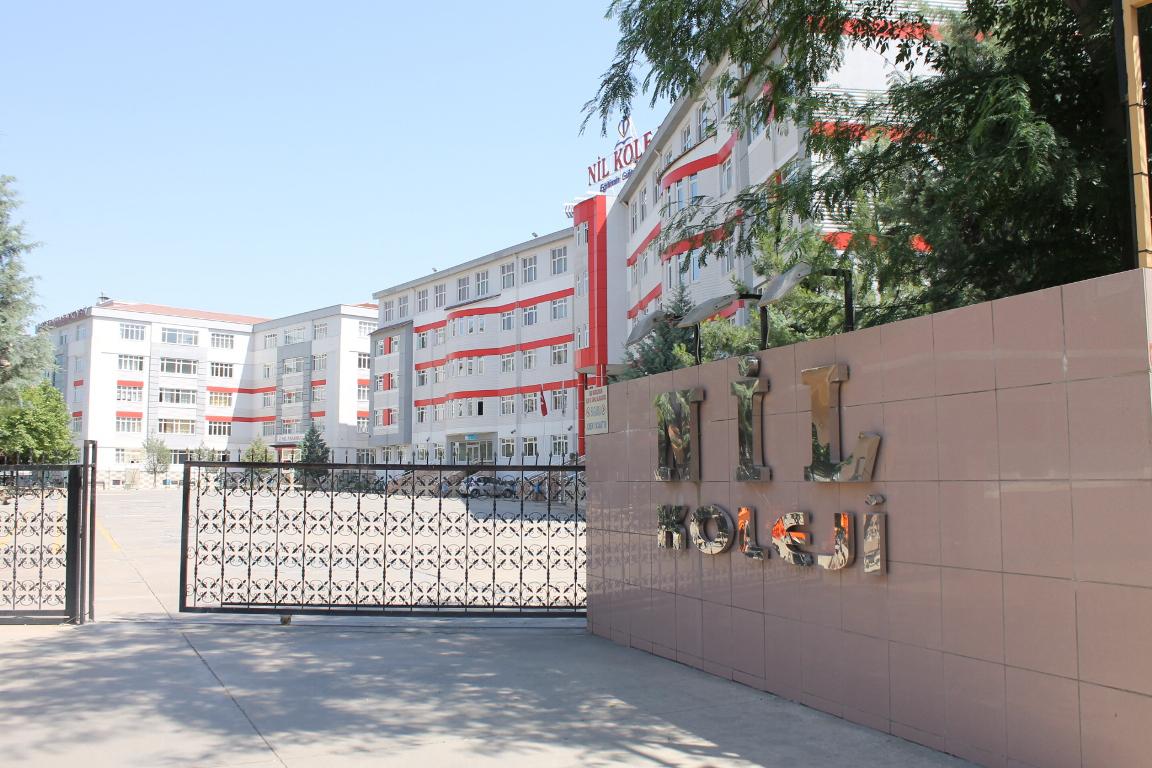 Diyarbakır’da 10 şirkete kayyım atandı Diyarbakır’da 10 şirkete kayyım atandı
